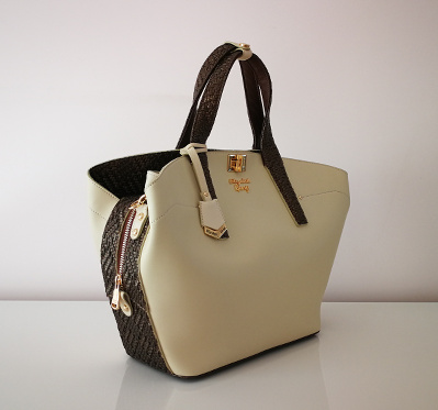 Обемна дамска чанта Elizabeth George